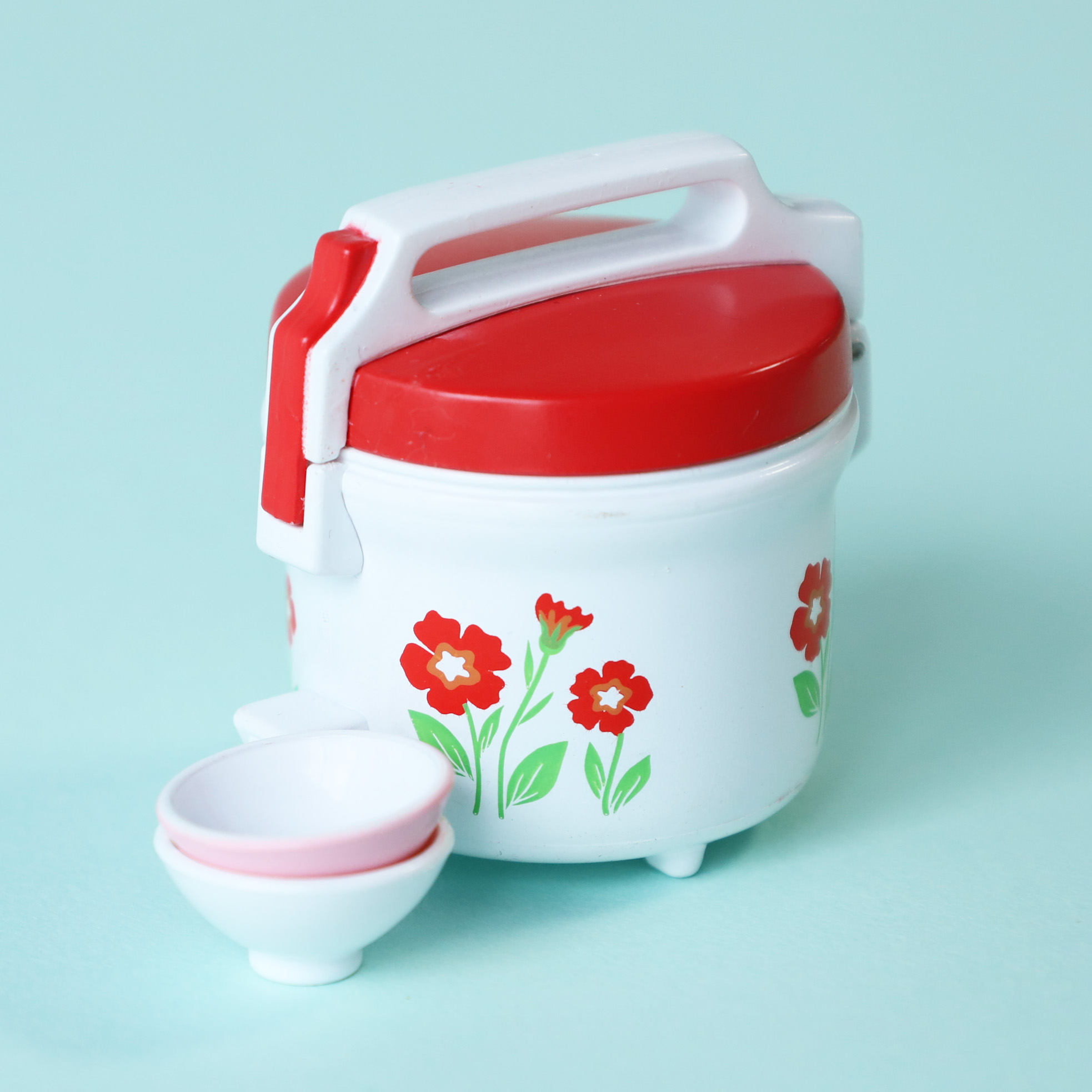 レトロな炊飯器のミニチュア